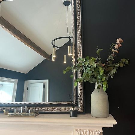 Luxury Croft Templepatrick Near Airport Rabbit And Hilton Hotel Exteriér fotografie